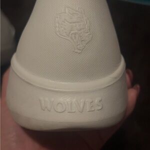 White Wolves Sneakers